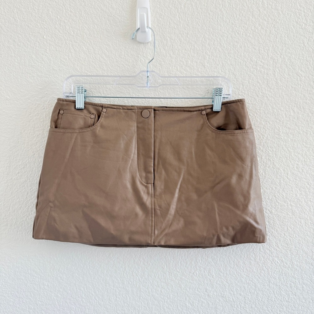 Forever 21 Tan Faux Leather Clean Waist Mini Skirt Size M